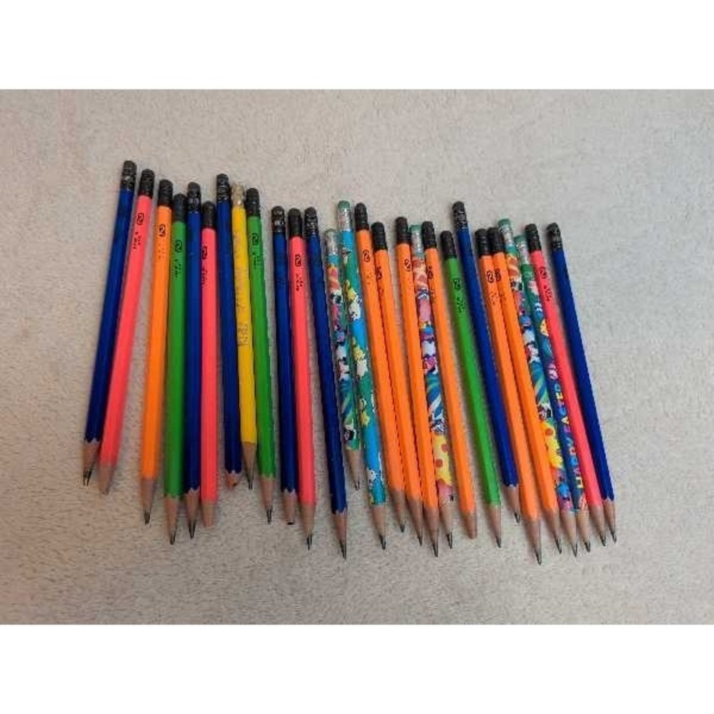 25 Assorted Vintage Pencils Colorful Fun Designs Number 2 Lead Art Craft School